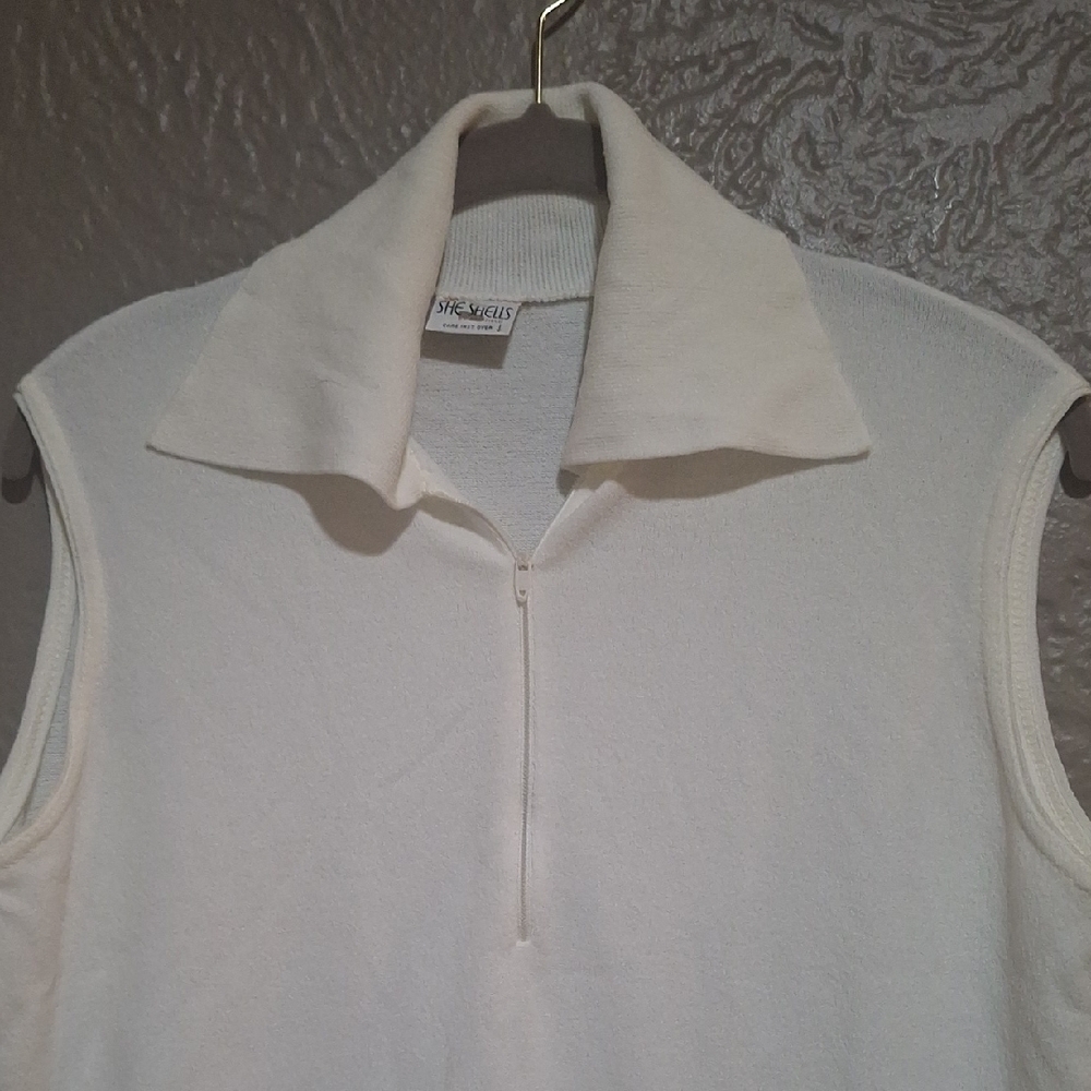 NEW.She Shells by Fairfield Women's White Sleeveless Collared Tank Top Size M - Picture 3 of 9